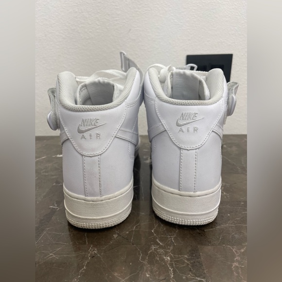 Nike Air Force 1 High, Men’s Size 12, Authentic - Picture 7 of 14